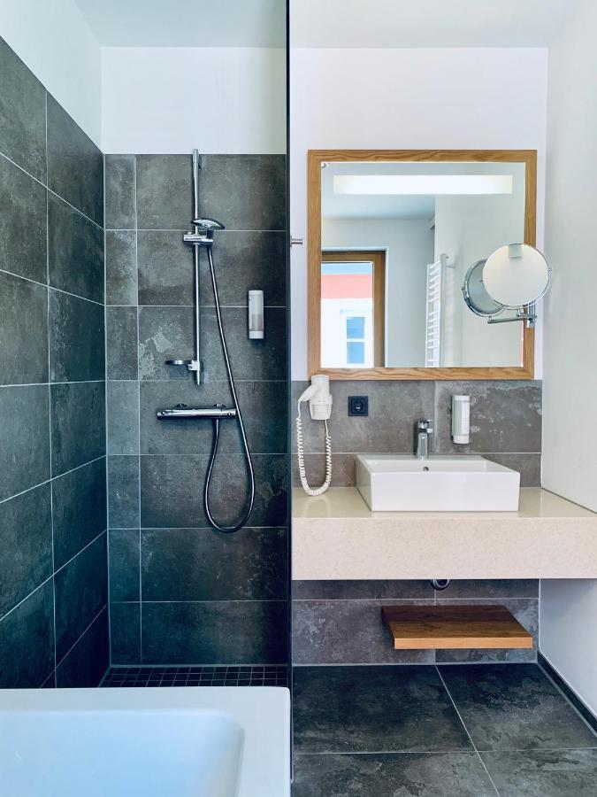 Stadthotel Kachelofen 克伦巴赫 外观 照片