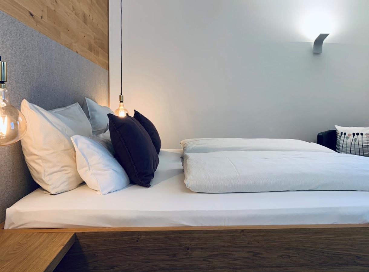 Stadthotel Kachelofen 克伦巴赫 外观 照片