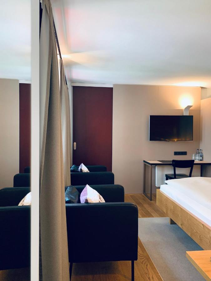 Stadthotel Kachelofen 克伦巴赫 外观 照片