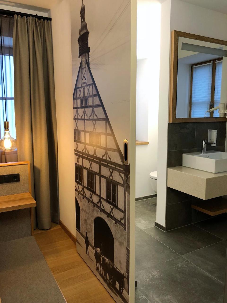 Stadthotel Kachelofen 克伦巴赫 外观 照片